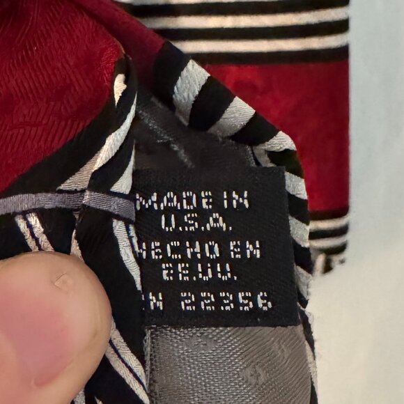 GIVENCHY MONSIEUR Vintage 100% Silk Tie Red Black Circle Strip Geometric - Picture 6 of 7